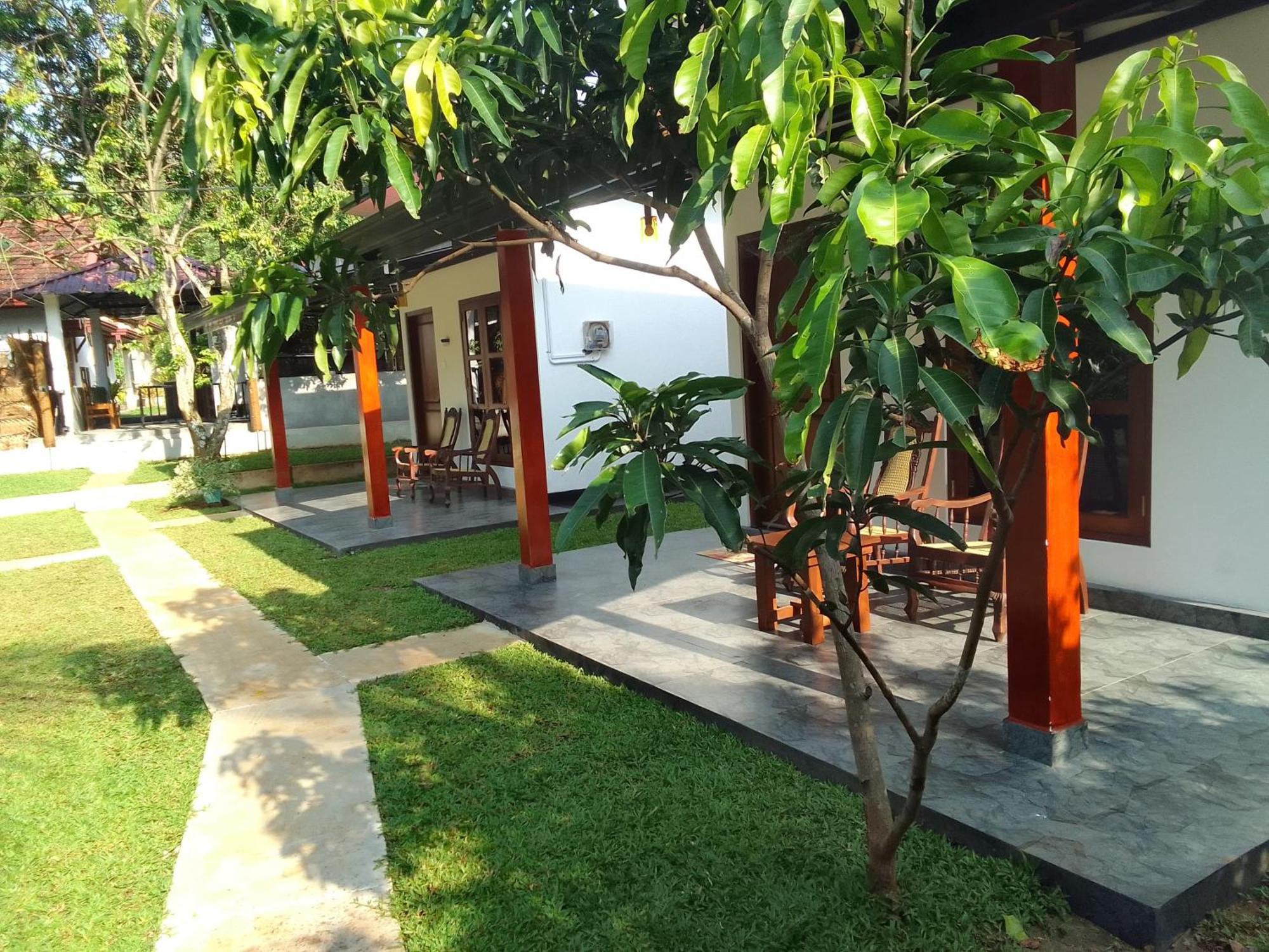 Udawalawa Safari Resort Udawalawe Dış mekan fotoğraf